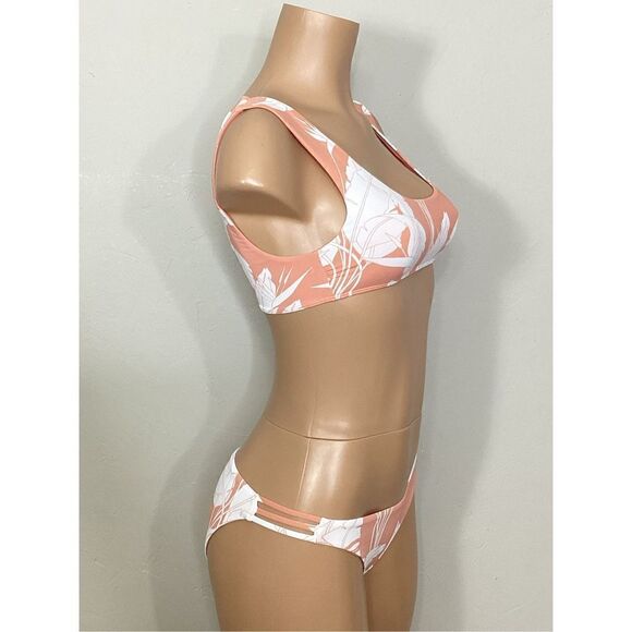 New. ROXY tropical bikini. XS-top/S-bottom - Picture 4 of 11